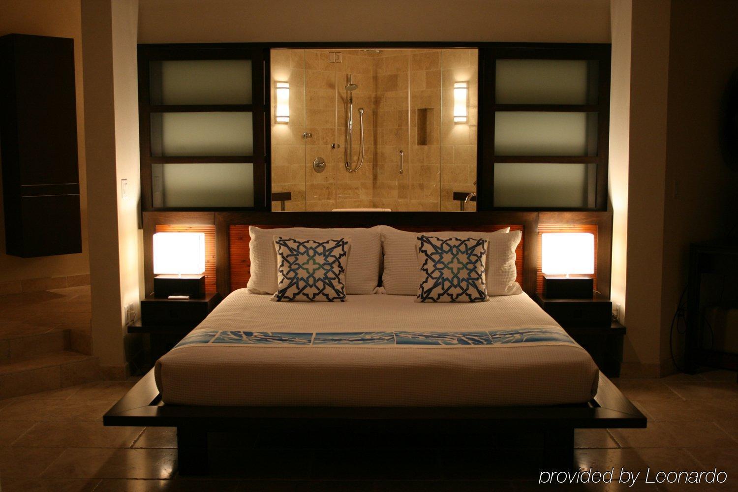 Sky Beach Club Governor's Harbour Interior photo